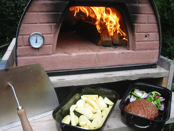 Ook om in te koken de PIZZAJOLLY pizzaoven Ook om in te koken de PIZZAJOLLY pizzaoven
